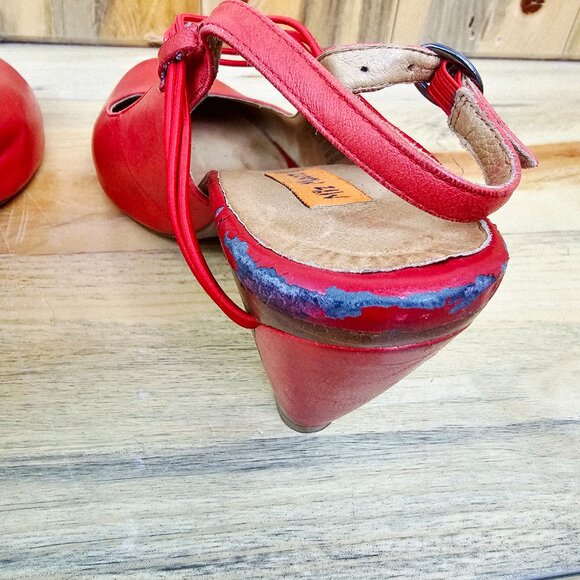 Miz Mooz Silva Red Leather Heels - Picture 5 of 7